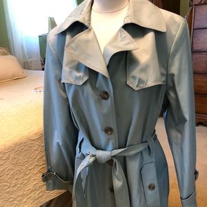 Gallery 1X mint green trench coat
